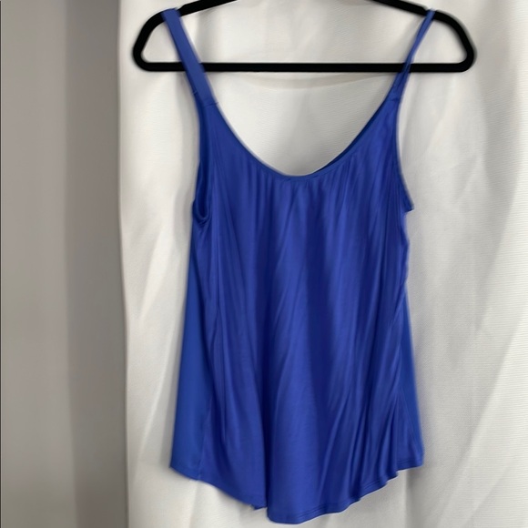 Express Top - Picture 3 of 3